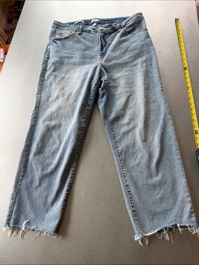 Ava & Viv Light Blue High Rise Slum Straight-Leg Jeans with Raw Hem